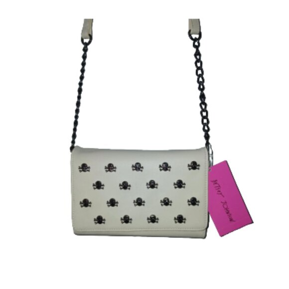 Betsey Johnson small bag with skull studs NWT - Picture 7 of 9